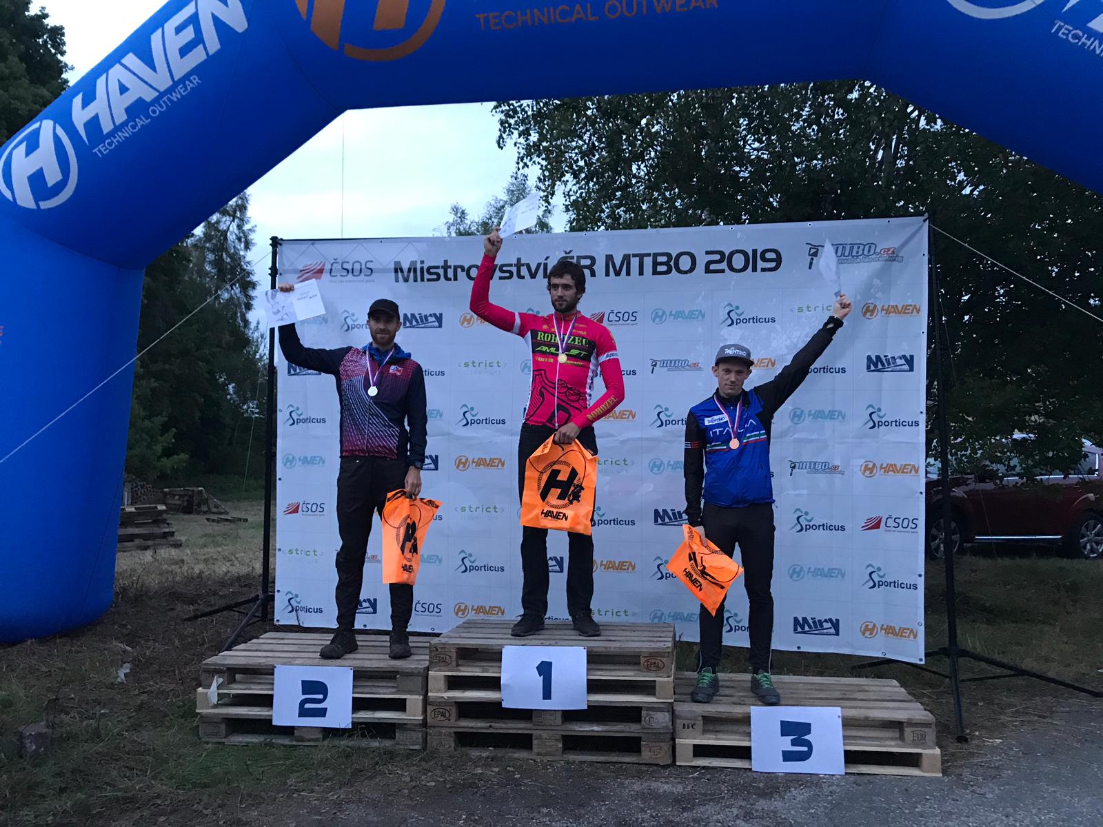 MTB-O: DALLAVALLE PODIO IN REP CECA