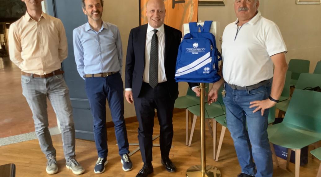 BAZAN: A TREVISO 600 PARTENTI E.. IL SINDACO