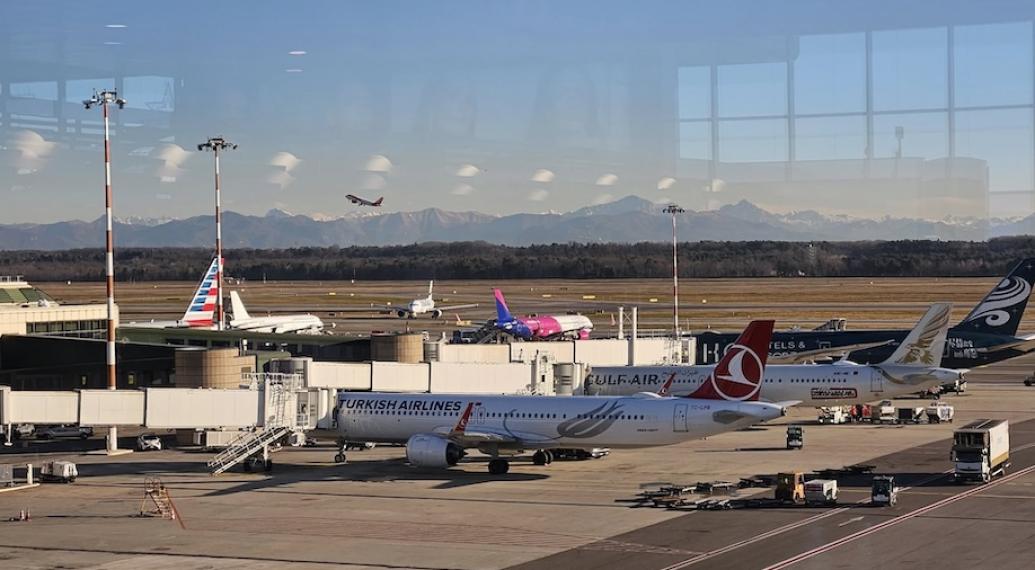 DEBERTOLIS: FAMILIARI E NAZIONALE RIENTRATI A MALPENSA, ACCOLTI DAL PRESIDENTE ALFIO GIOMI